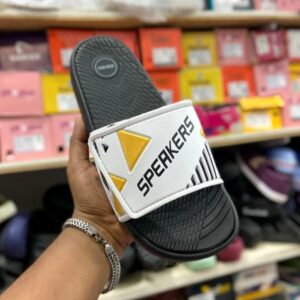 Speaker man's slippers