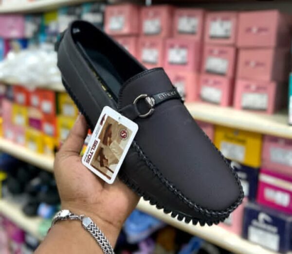 Lates men's loafers shoes