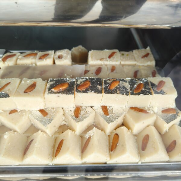 Badam Khova  (250 gm)